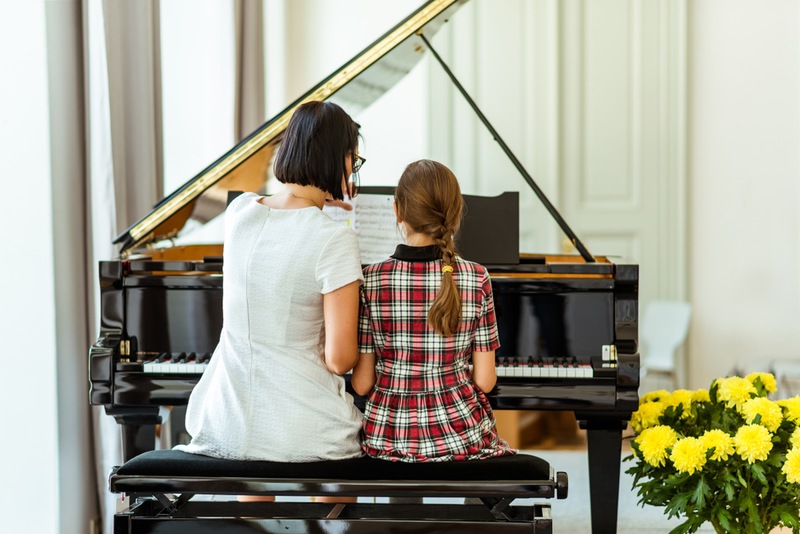 How To Encourage Children to Learn the Piano
