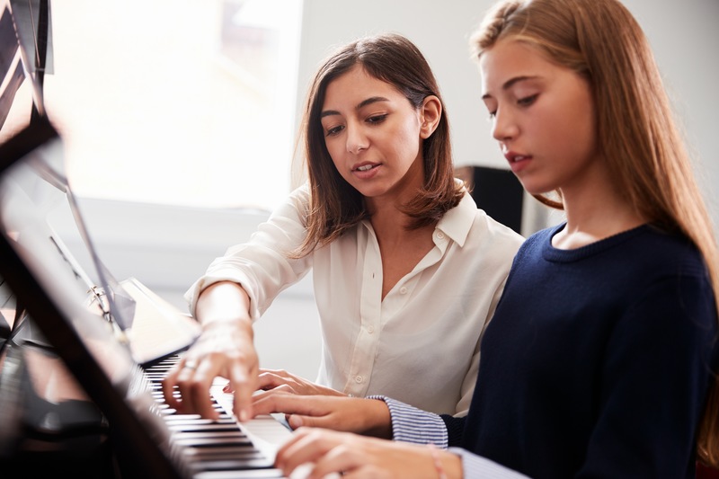 5 Ways to Get Kids Excited About Playing the Piano