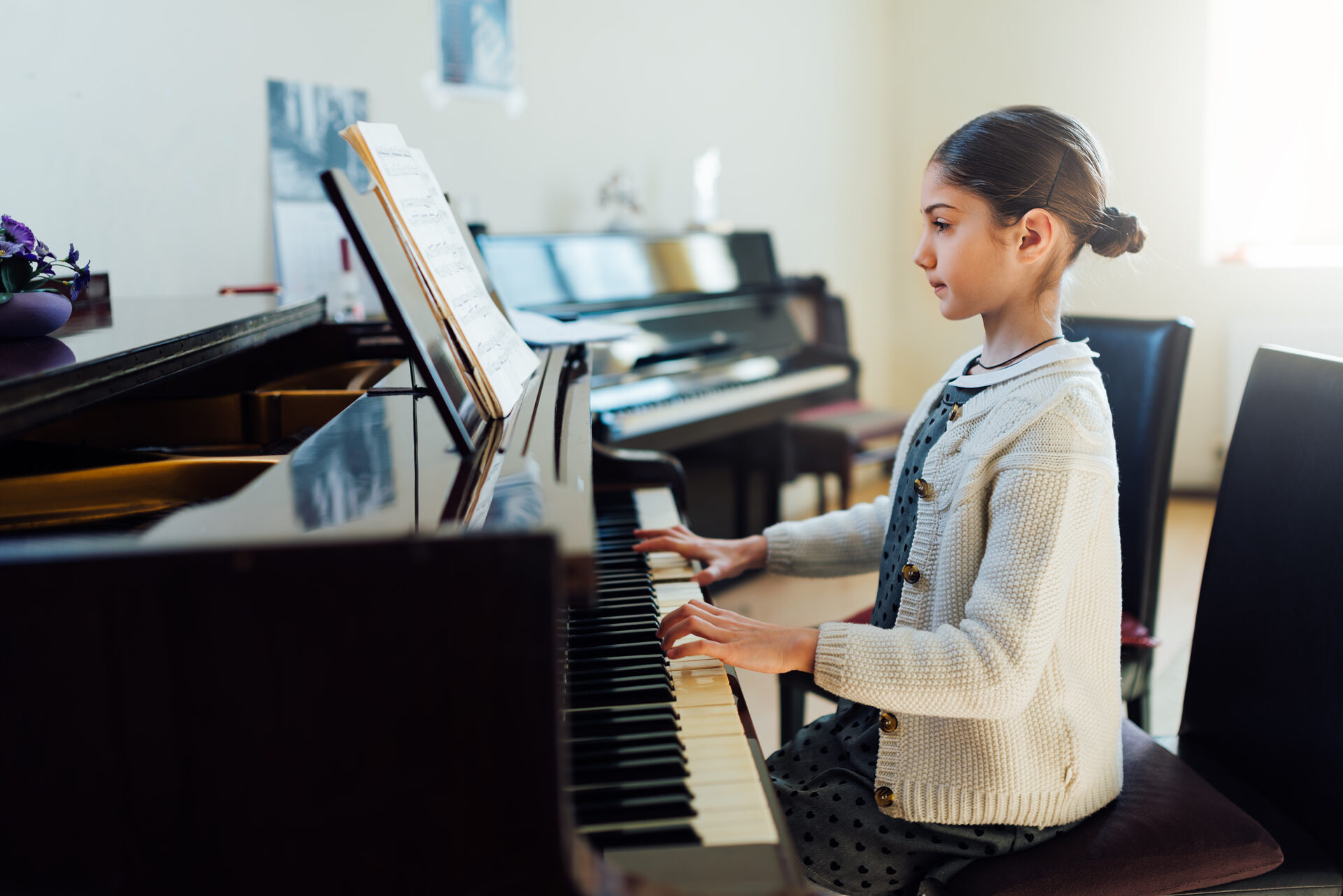 Playing Piano by Ear: Top Tips from Your Denver Piano Movers