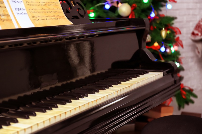 Prepping Your Piano for the Holiday Season