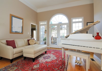 Get Crafty This Summer: 5 Steps To Painting Your Piano From Nationwide Piano Movers