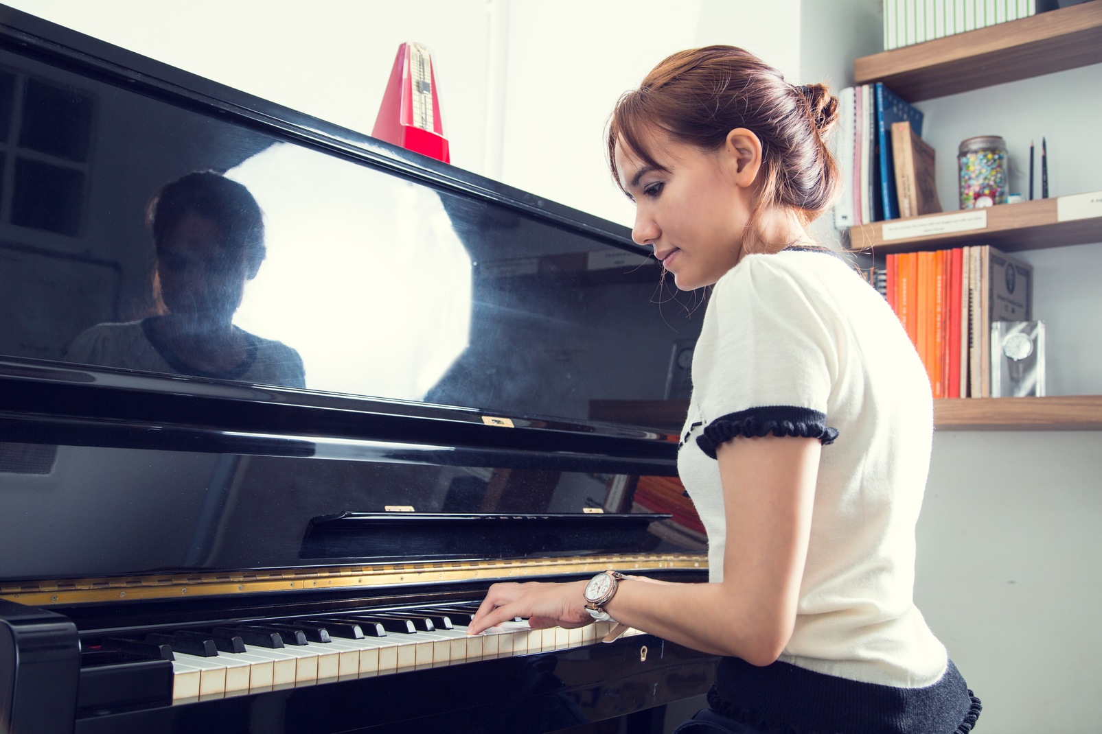 playing piano hobby essay