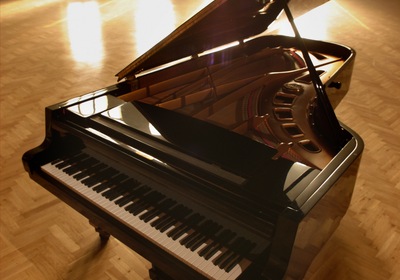 From Upright to Concert Grand: Discover the Different Types of Pianos