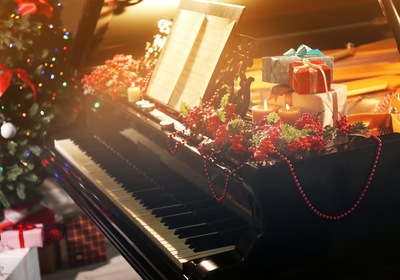 How to Make Your Piano a Focal Point of Your Holiday Celebrations