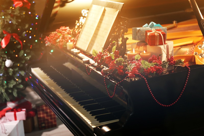 How to Make Your Piano a Focal Point of Your Holiday Celebrations