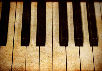 How to Restore Yellow Piano Keys