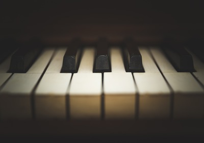 How Climate and Humidity Affect Your Piano During a Move